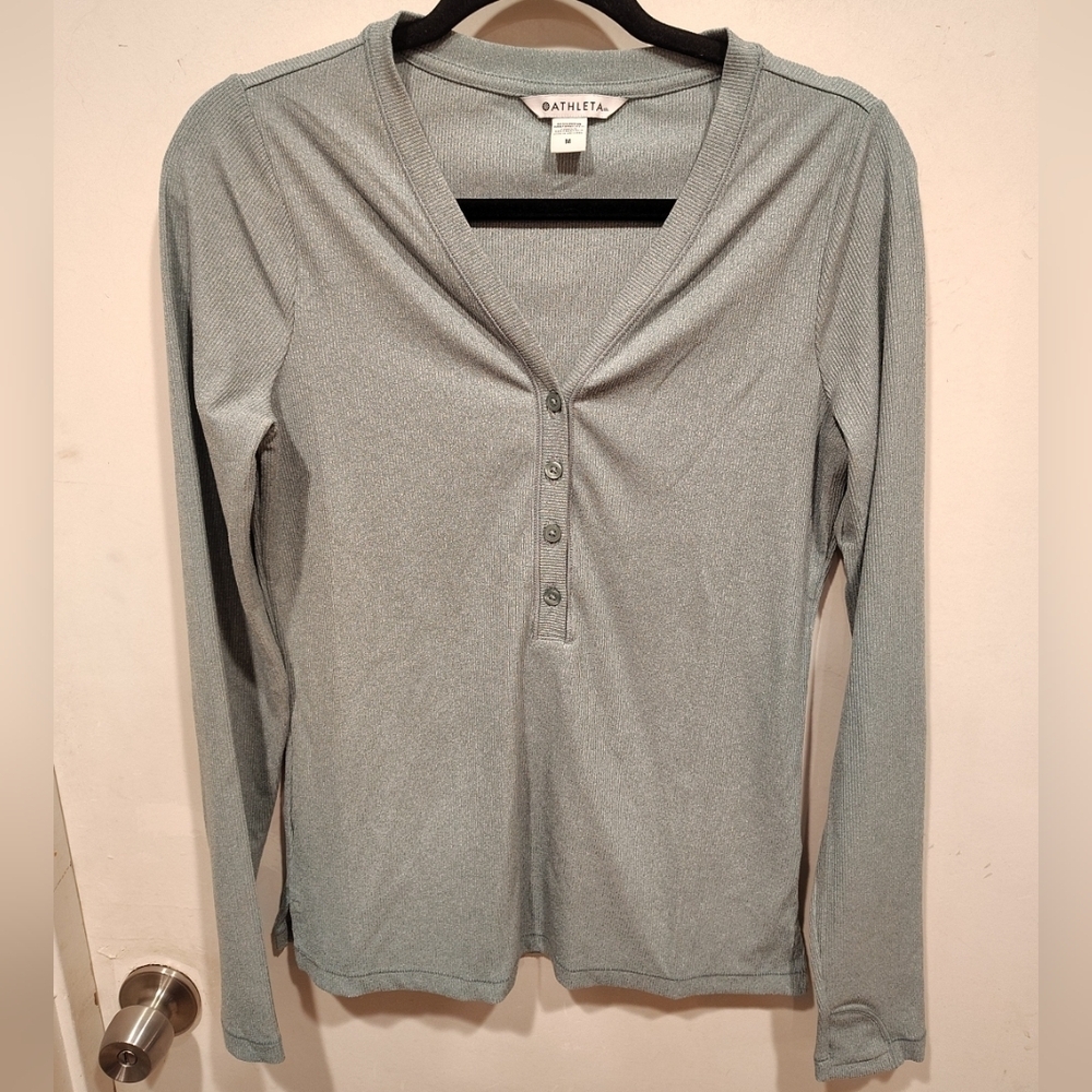 Athleta Women's Sage Green Ribbed Henley Uptempo Long Sleeve Shirt Sz M Workout